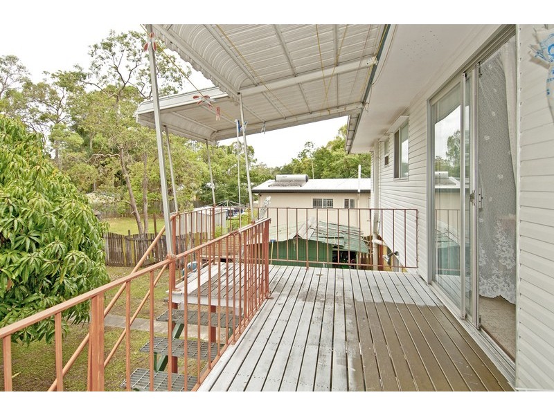 7 College Street, Loganlea QLD 4131