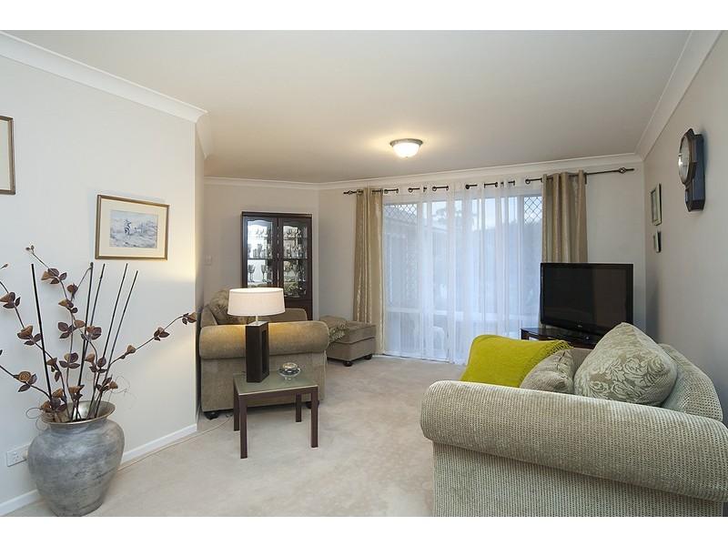 42 Sheffield Place, Kuraby QLD 4112