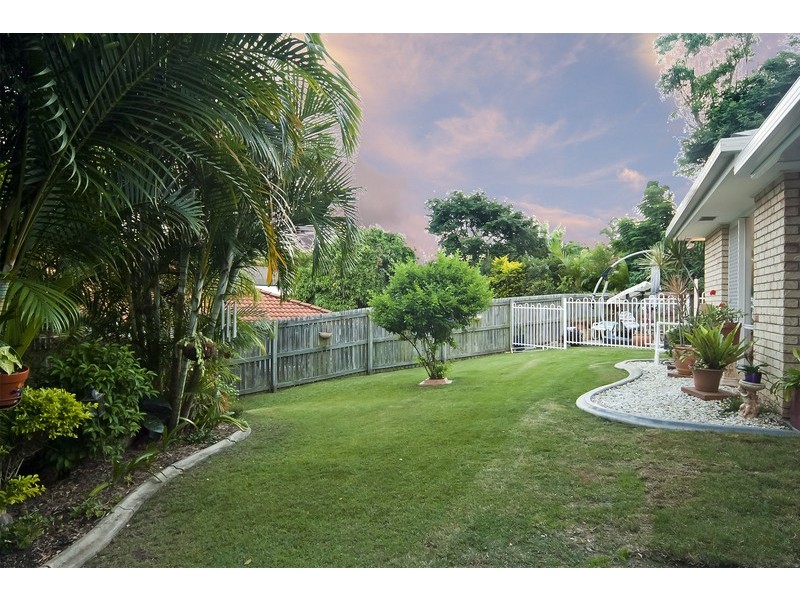 42 Sheffield Place, Kuraby QLD 4112