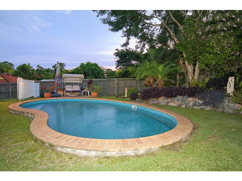 42 Sheffield Place, Kuraby QLD 4112