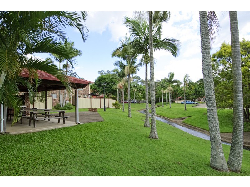 9/3 costata Street, Hillcrest QLD 4118