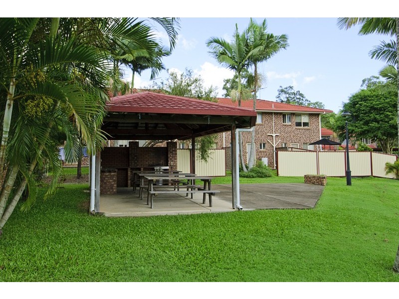 9/3 costata Street, Hillcrest QLD 4118