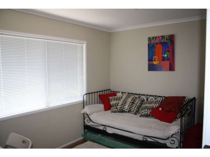 6 Stuart St, Woodridge QLD 4114