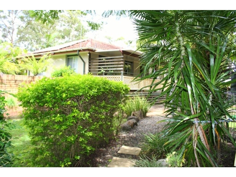 26 Coolcrest Street, Daisy Hill QLD 4127