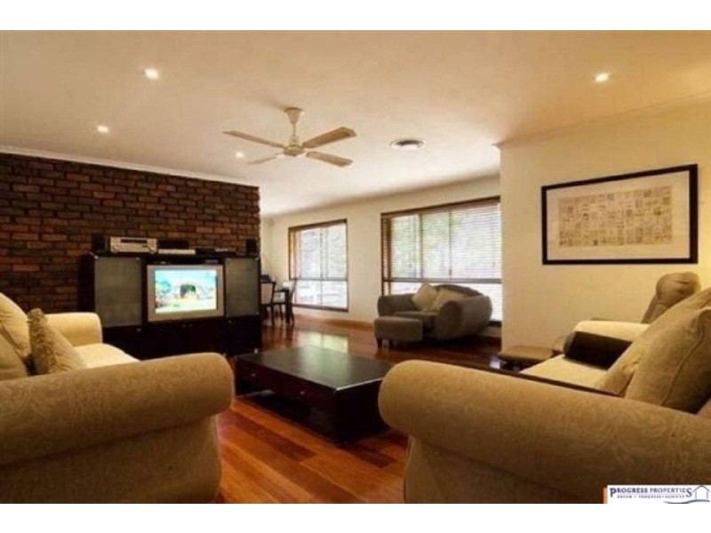 23 Abang Street, Tanah Merah QLD 4128