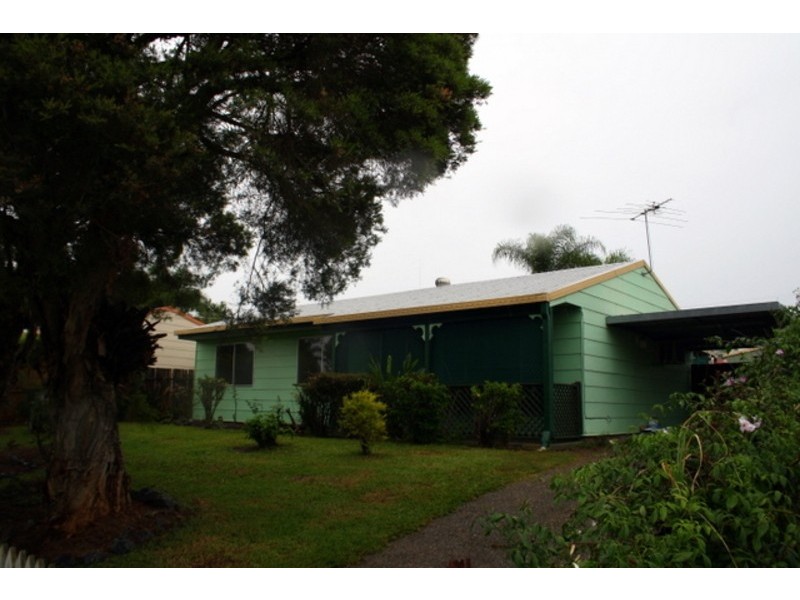 8 Yolla St, Eagleby QLD 4207