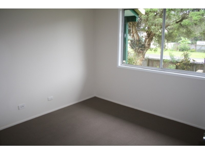 8 Yolla St, Eagleby QLD 4207