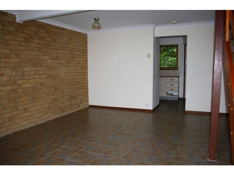 15/13 Blackwood Road, Logan Central QLD 4114