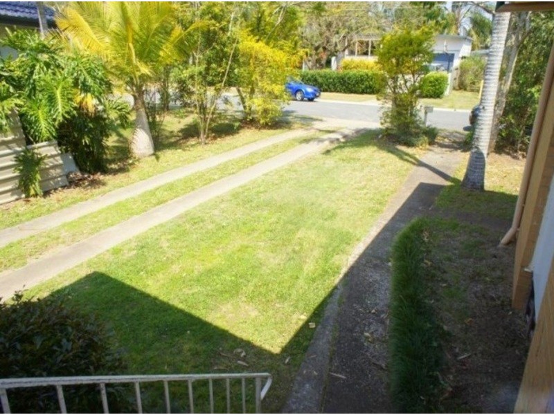 8 Bellis Street, Daisy Hill QLD 4127