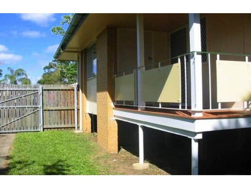 8 Bellis Street, Daisy Hill QLD 4127