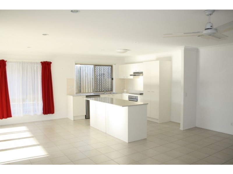 13 Fairweather St, Berrinba QLD 4117