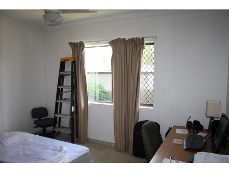 80 Stones Rd, Sunnybank Hills QLD 4109