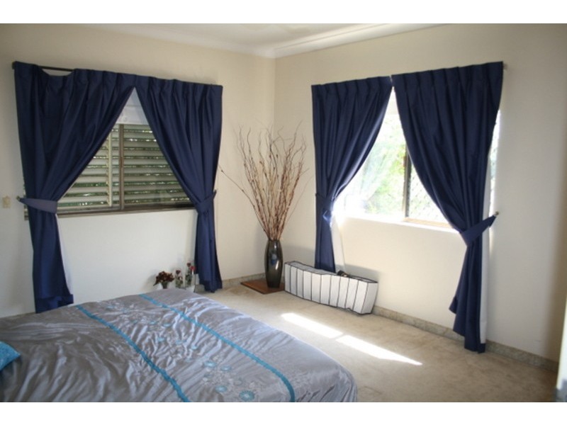 80 Stones Rd, Sunnybank Hills QLD 4109