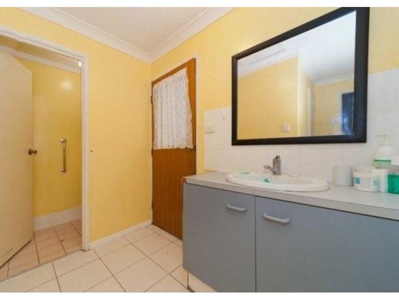 49 Louise Street, Underwood QLD 4119