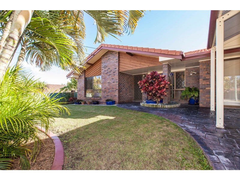14 Columbia Court, Springwood QLD 4127