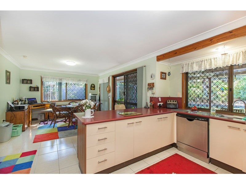 14 Columbia Court, Springwood QLD 4127