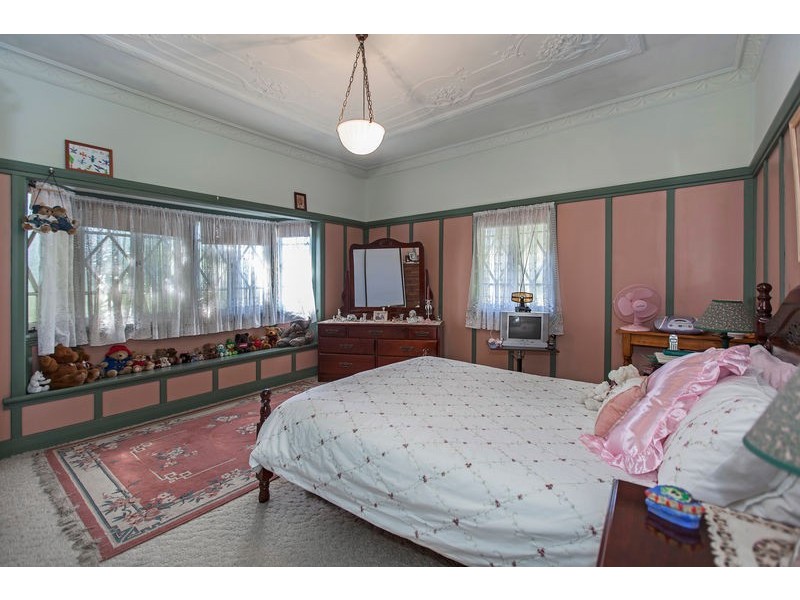 1 Pear Street, Greenslopes QLD 4120