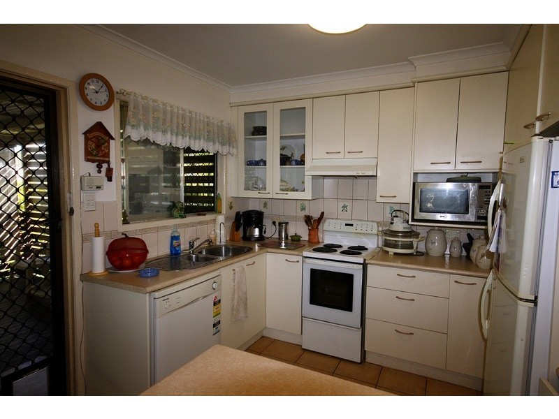 73 Camrose Cres, Underwood QLD 4119