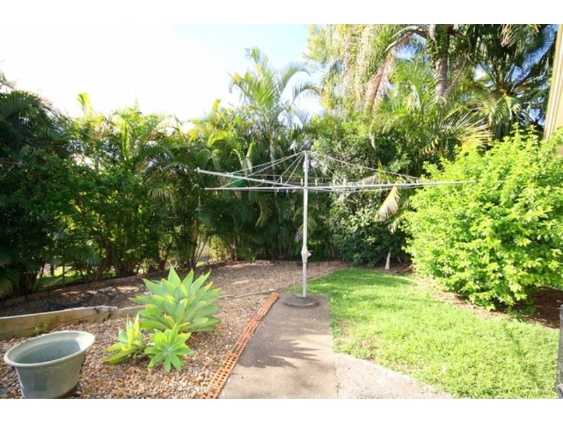 6 Belinda Crescent, Springwood QLD 4127