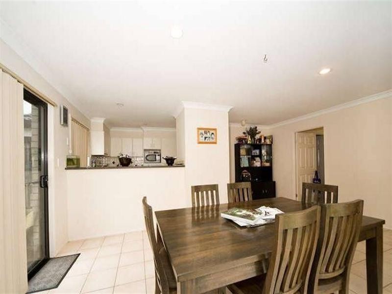 6 Stockwellia Street, Meadowbrook QLD 4131