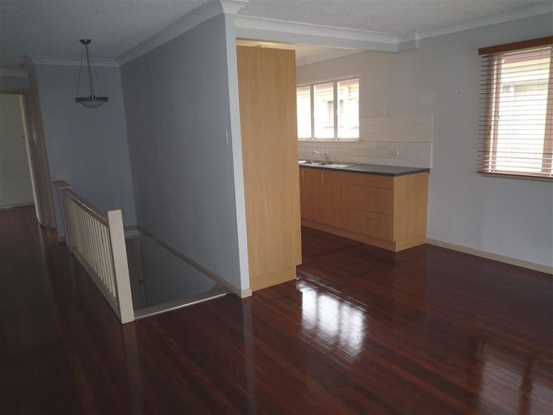 65 Gray Street, Carina QLD 4152