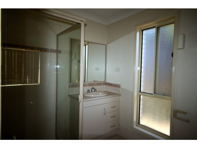 50 Springvale Cct, Underwood QLD 4119