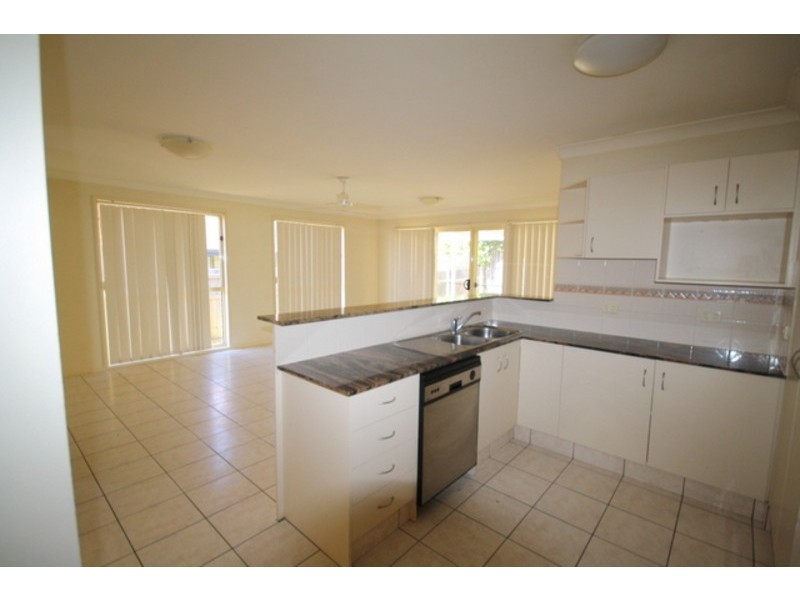 50 Springvale Cct, Underwood QLD 4119