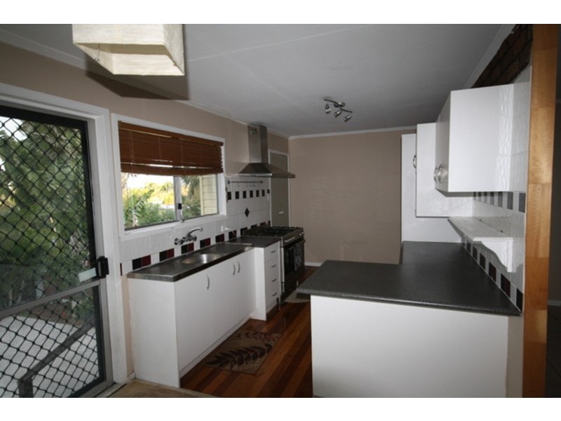 1 Burke St, Woodridge QLD 4114