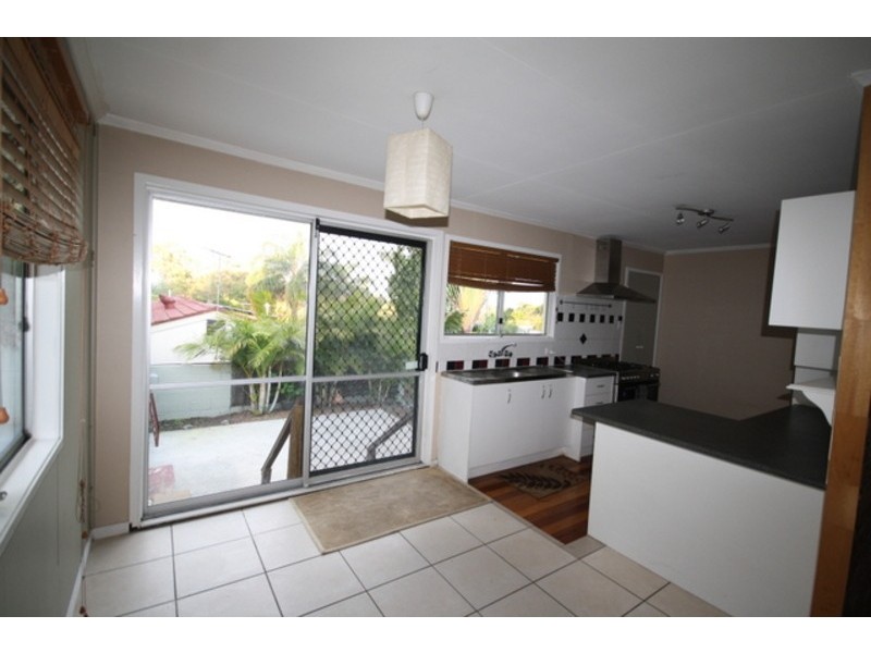 1 Burke St, Woodridge QLD 4114