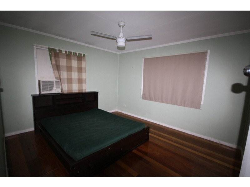 1 Burke St, Woodridge QLD 4114