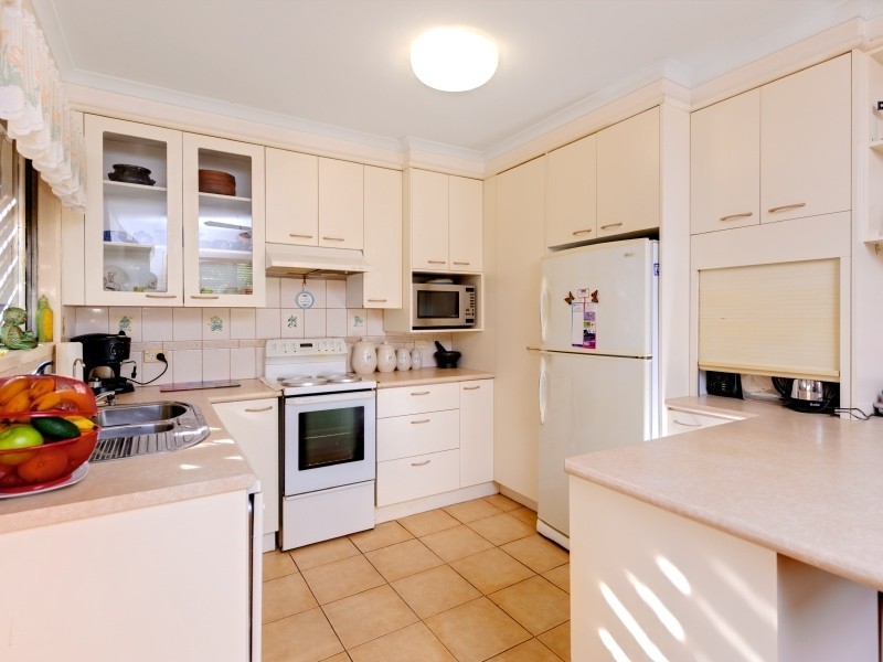 73 Camrose Crt, Underwood QLD 4119