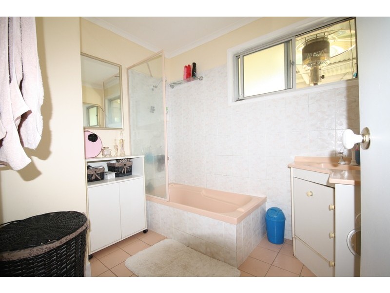 12 Alderbaran Drive, Kingston QLD 4114