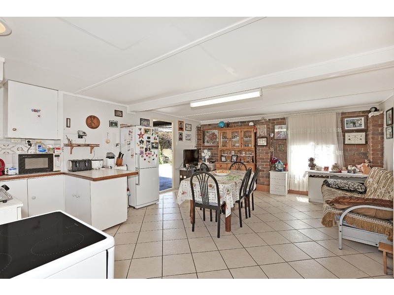 13 Nerine Street, Kingston QLD 4114