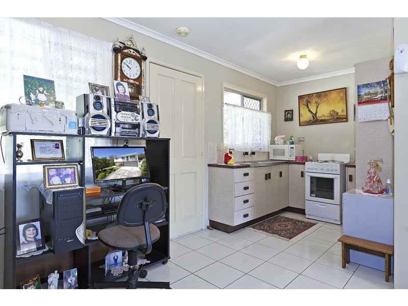 13 Nerine Street, Kingston QLD 4114