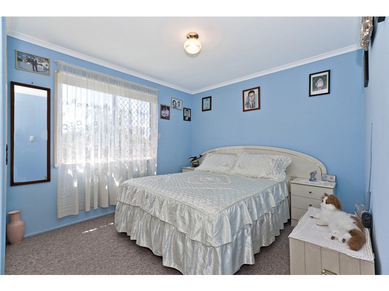 13 Nerine Street, Kingston QLD 4114