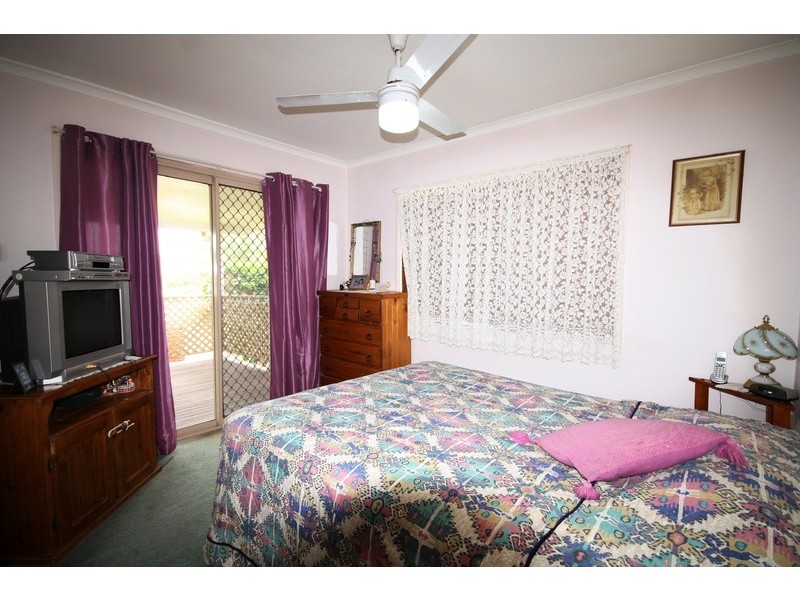 13 Rowan Street, Slacks Creek QLD 4127