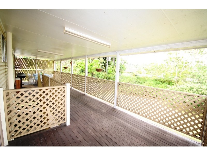 13 Rowan Street, Slacks Creek QLD 4127