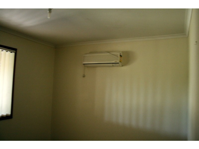 32 Temma Street, Eagleby QLD 4207