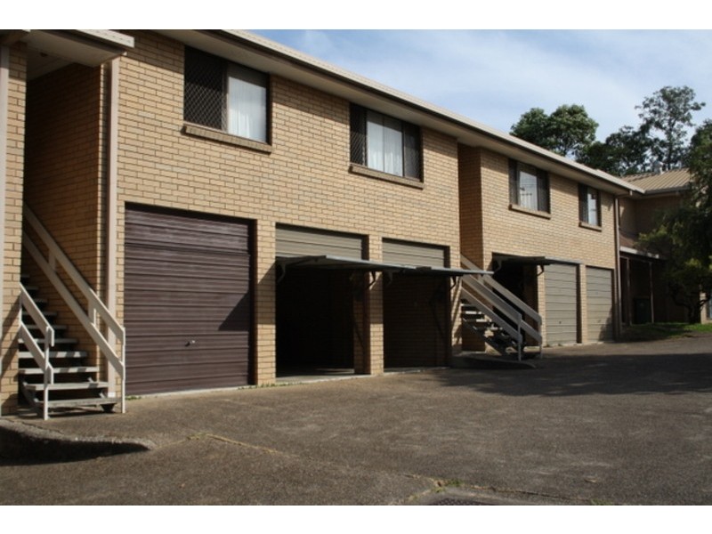 13 Blackwood Rd, Woodridge QLD 4114