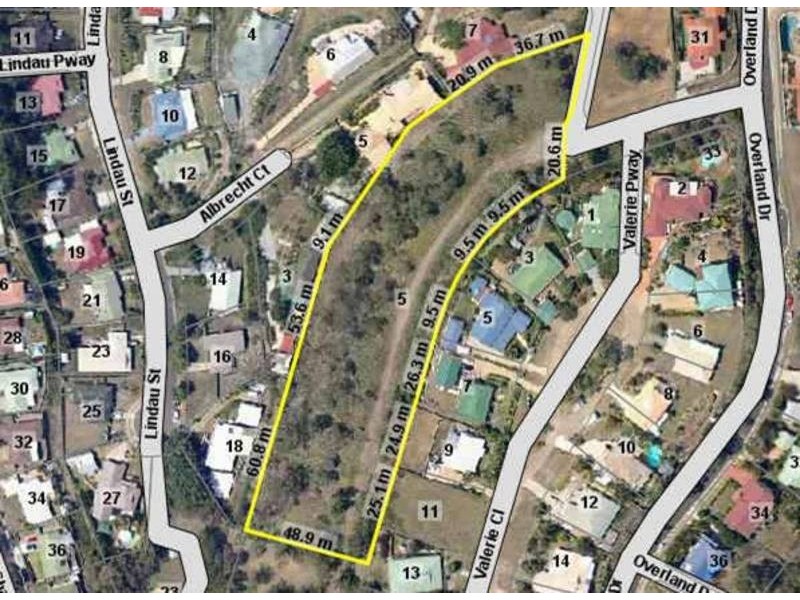 5 Webster Tce, Edens Landing QLD 4207