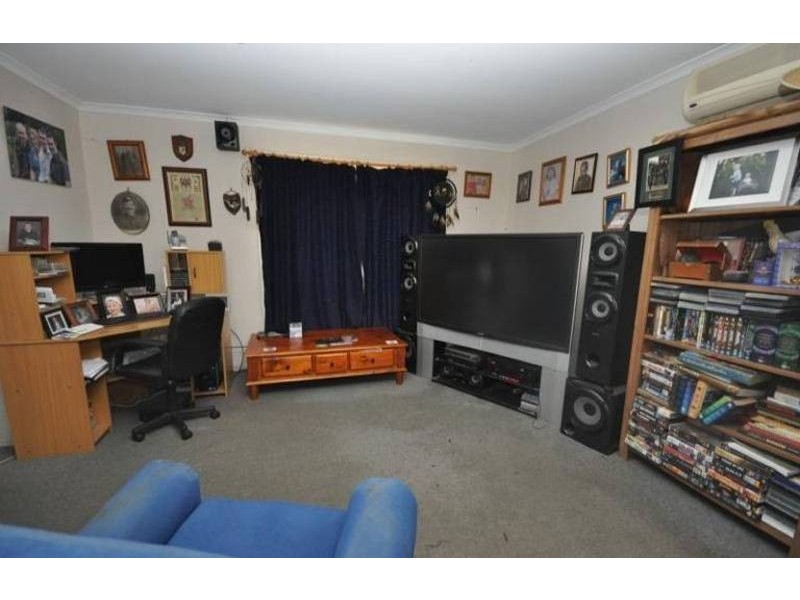 48 Anchusa Street, Kingston QLD 4114