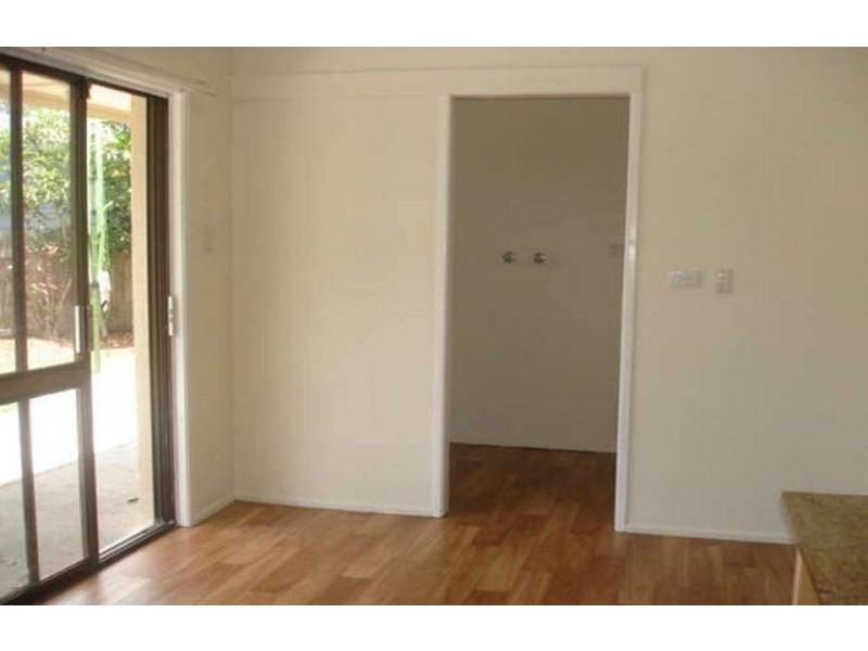 75 Mayes Avenue, Kingston QLD 4114