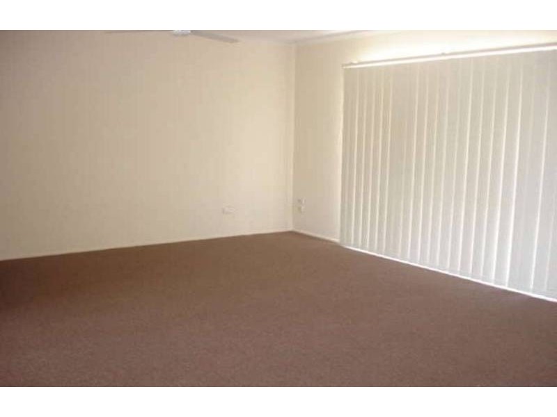 75 Mayes Avenue, Kingston QLD 4114