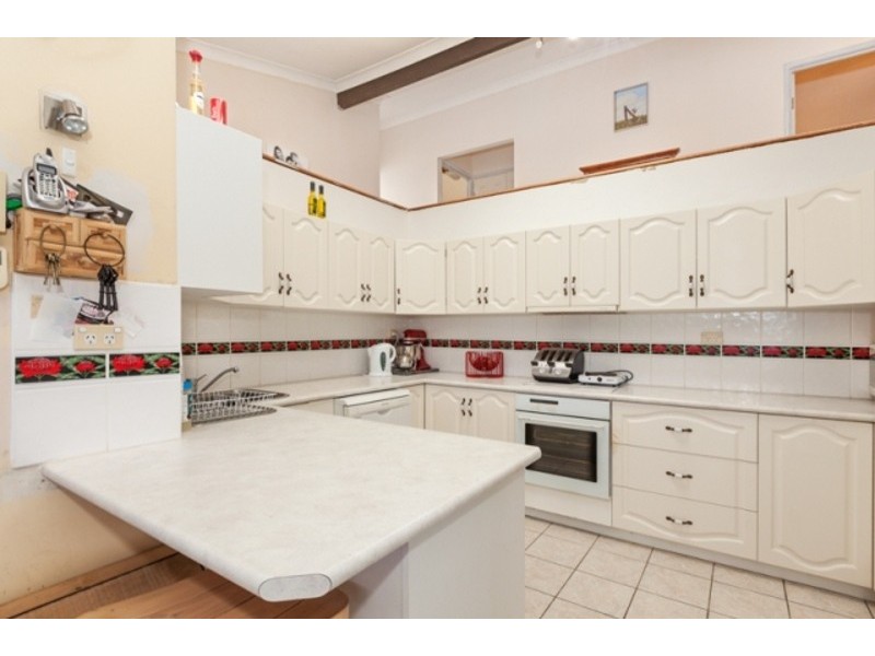 271 Springwood Road, Springwood QLD 4127