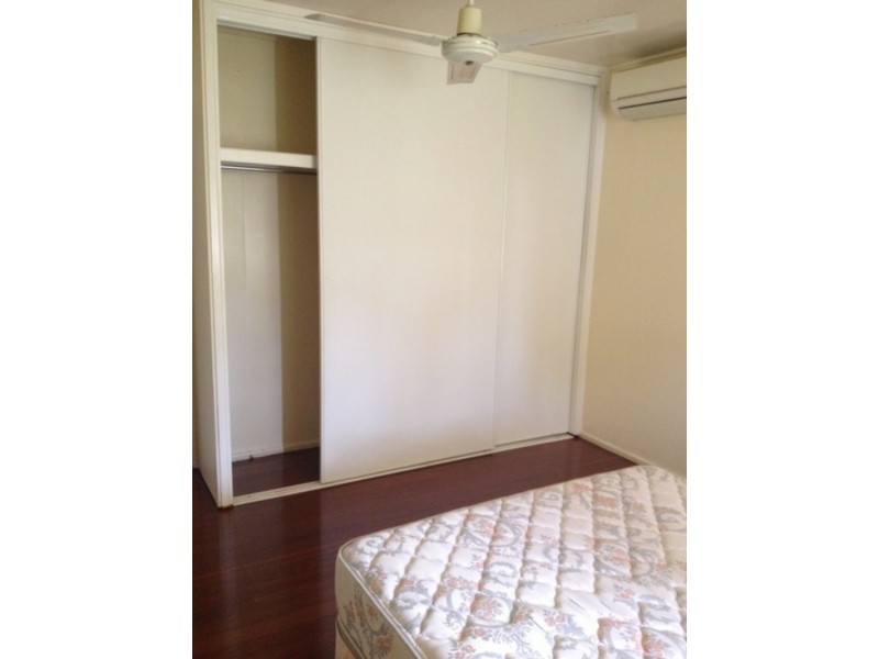2 Coach Street, Slacks Creek QLD 4127