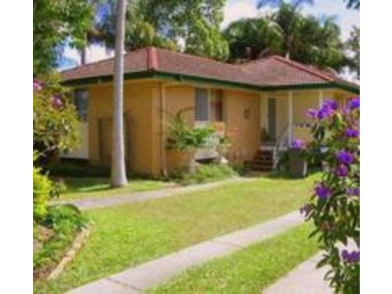 8 Bellis Street, Daisy Hill QLD 4127