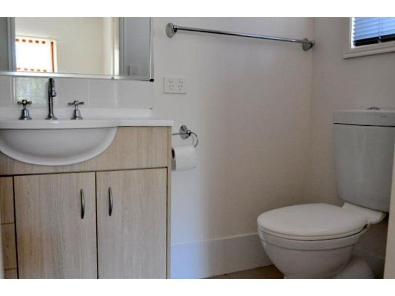 27 Coalstoun Crossing, Waterford QLD 4133