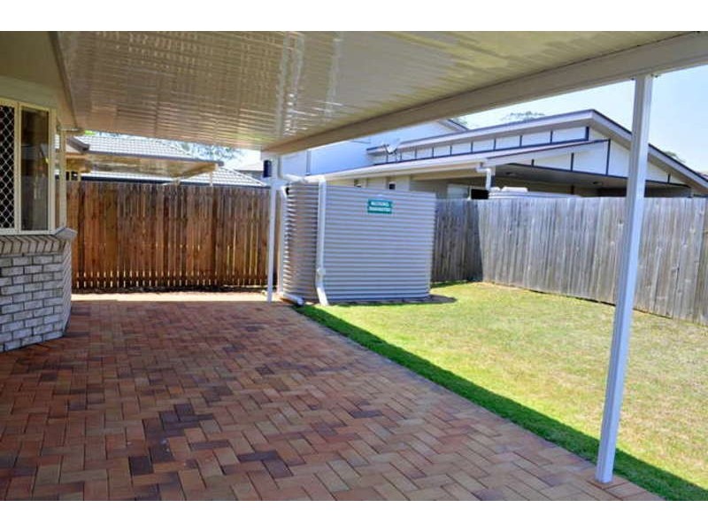 27 Coalstoun Crossing, Waterford QLD 4133
