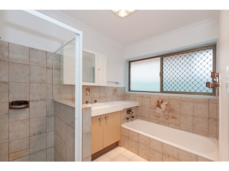 5 Elonera Dr, Slacks Creek QLD 4127