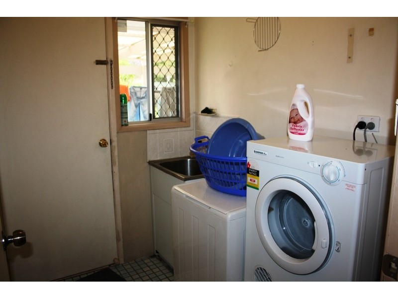 53 Harburg Drive, Beenleigh QLD 4207